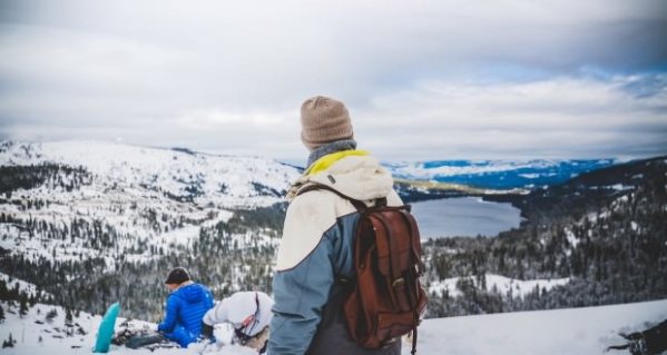 winter hiking tips