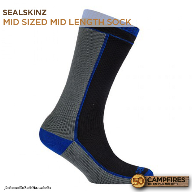 Sealskinz waterproof mid weight socks