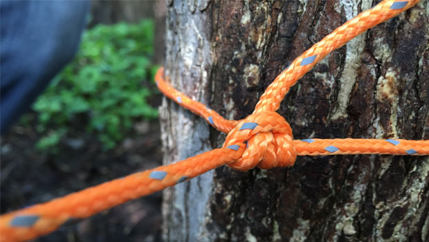 Ultimate_Camping_Knot_Taught_Line_Hitch