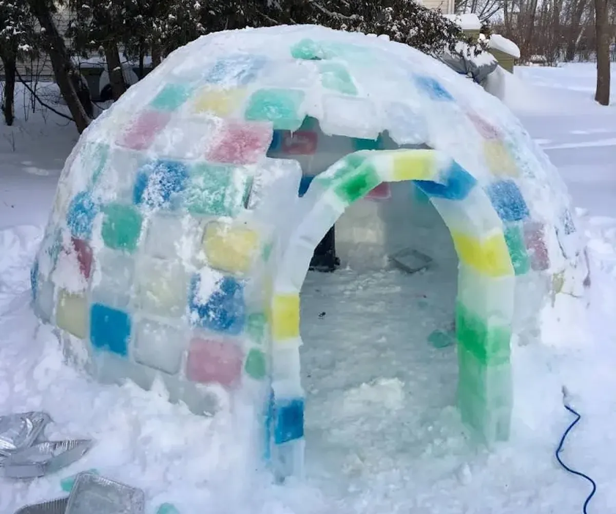 ice block igloo