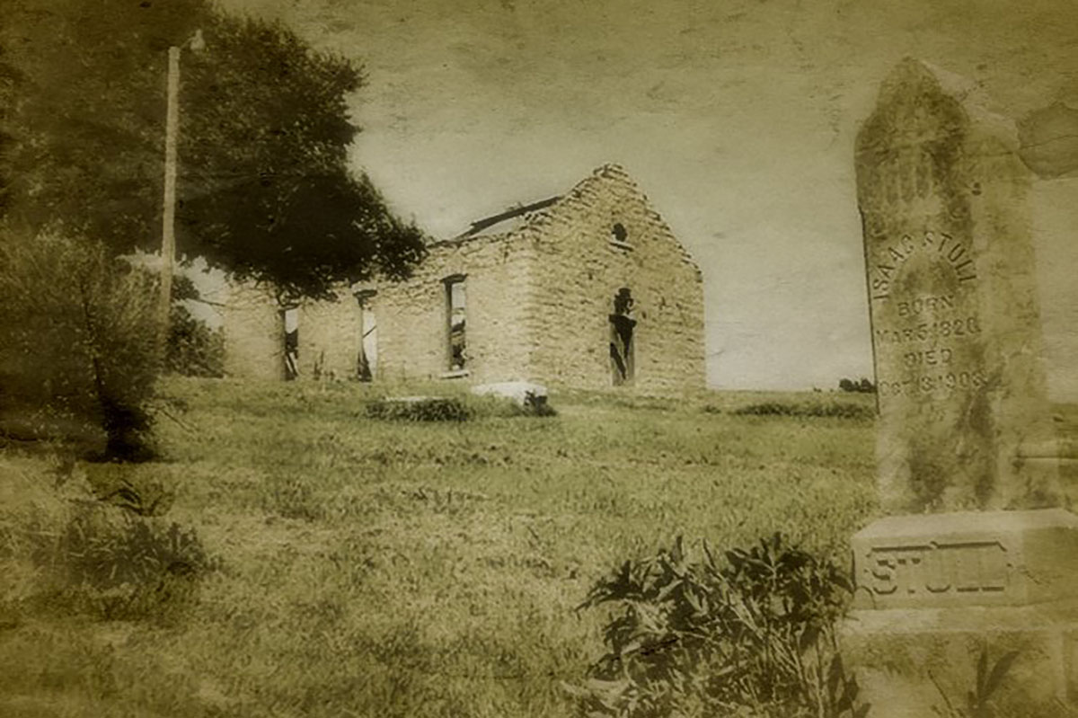 spooky-trails-pass-through-cemeteries