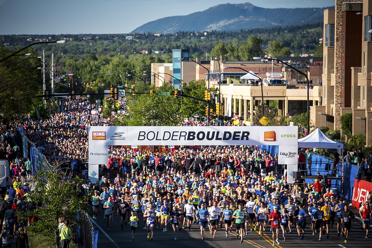 BolderBoulder-race-start