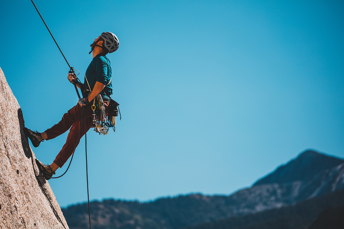 how-to-go-from-rock-climbing-gym-to-climbing-outside