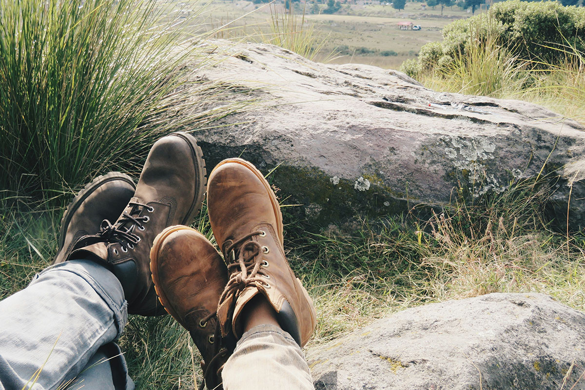 hiking-boots-vs-shoes