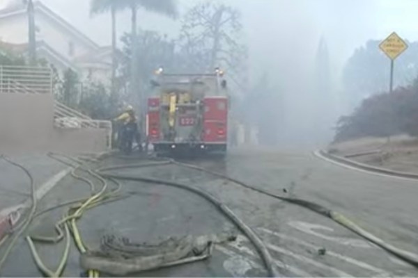 palisades fire run out of water