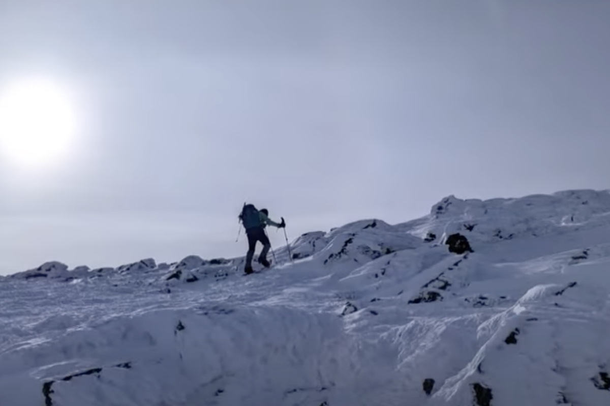 hikers stranded mount washington