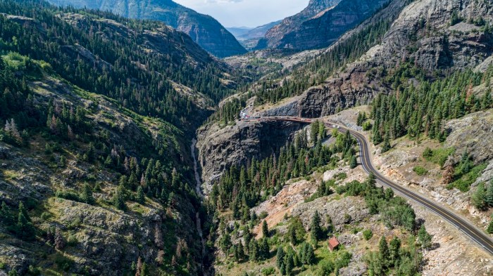 bad driver Million Dollar Highway