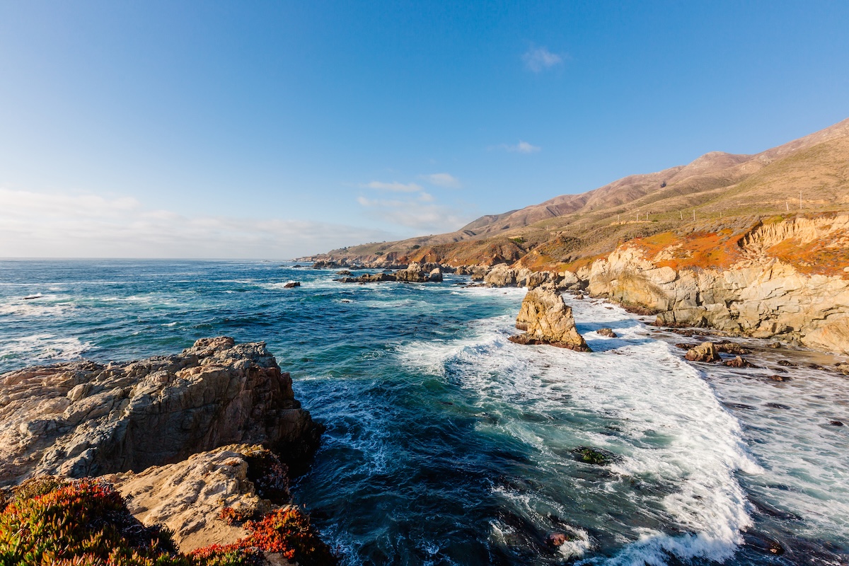 girl dies wave ocean