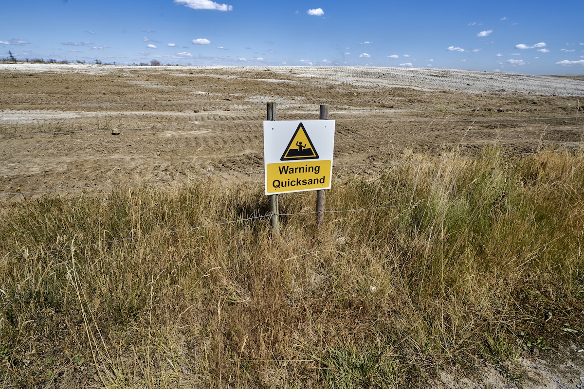 missing man quicksand