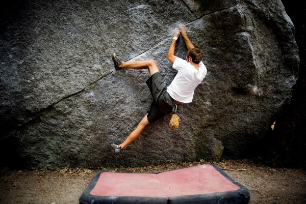micro-bouldering