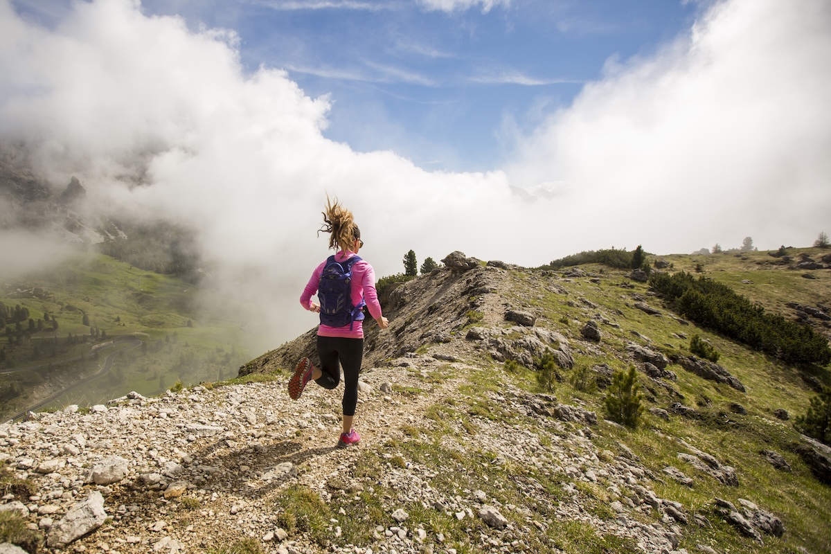 trail runner rattlesnake turn around