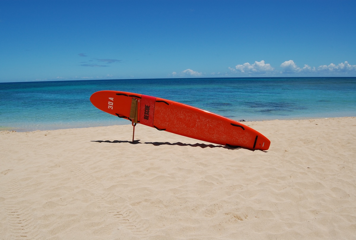 lifeguard beach rescue