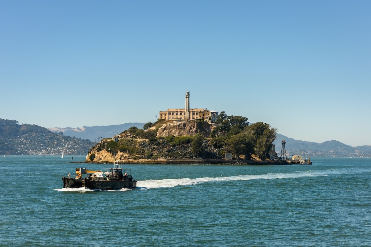 boat sank alcatraz