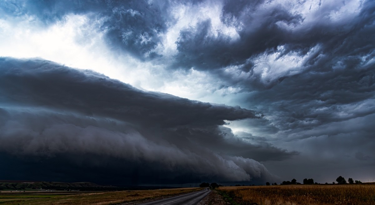 shelf cloud